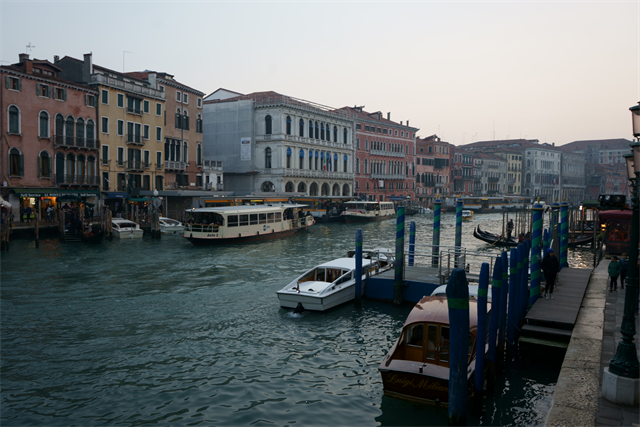 venice_river