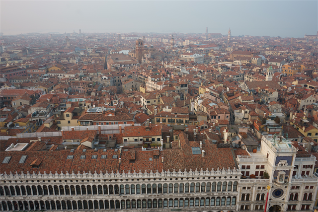 venice_roof