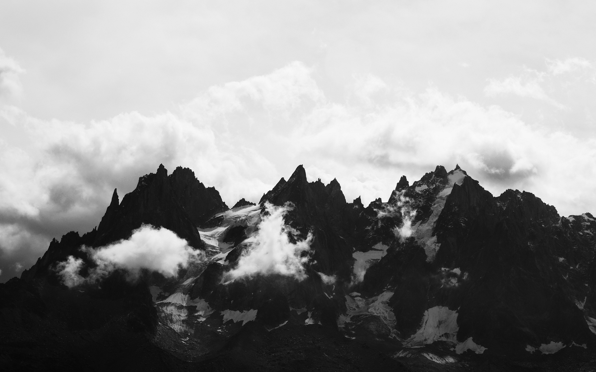 monochrome-mountains-clouds.jpg