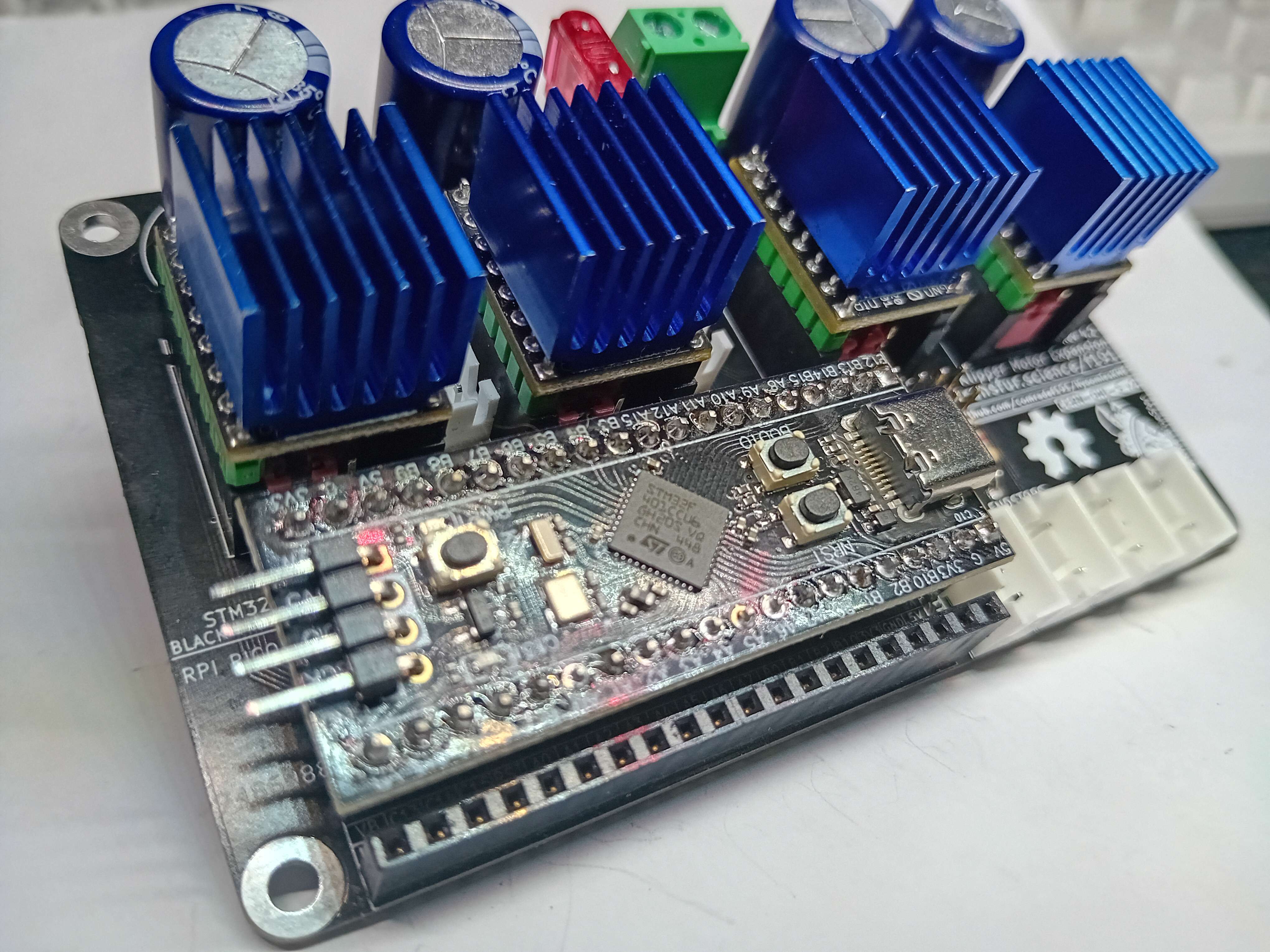 NyoomiesAssembled-STM32